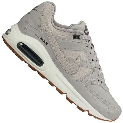 nike wmns air max command